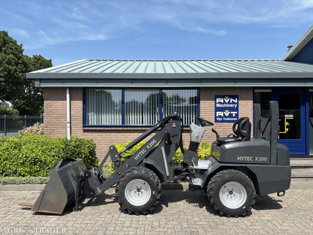 Hytec X200 shovel, Zakelijke goederen, Machines en Bouw | Kranen en Graafmachines, Ophalen, HYTEC, Info@vijntraktoren.nl, Handelsweg Noord 25