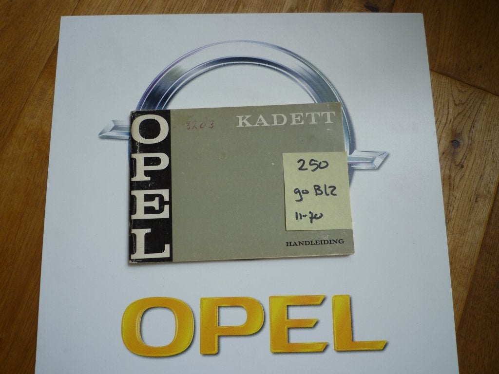 Opel Kadett-B + Ralley instructieboekje NL ZGAN nr 250, Ophalen of Verzenden