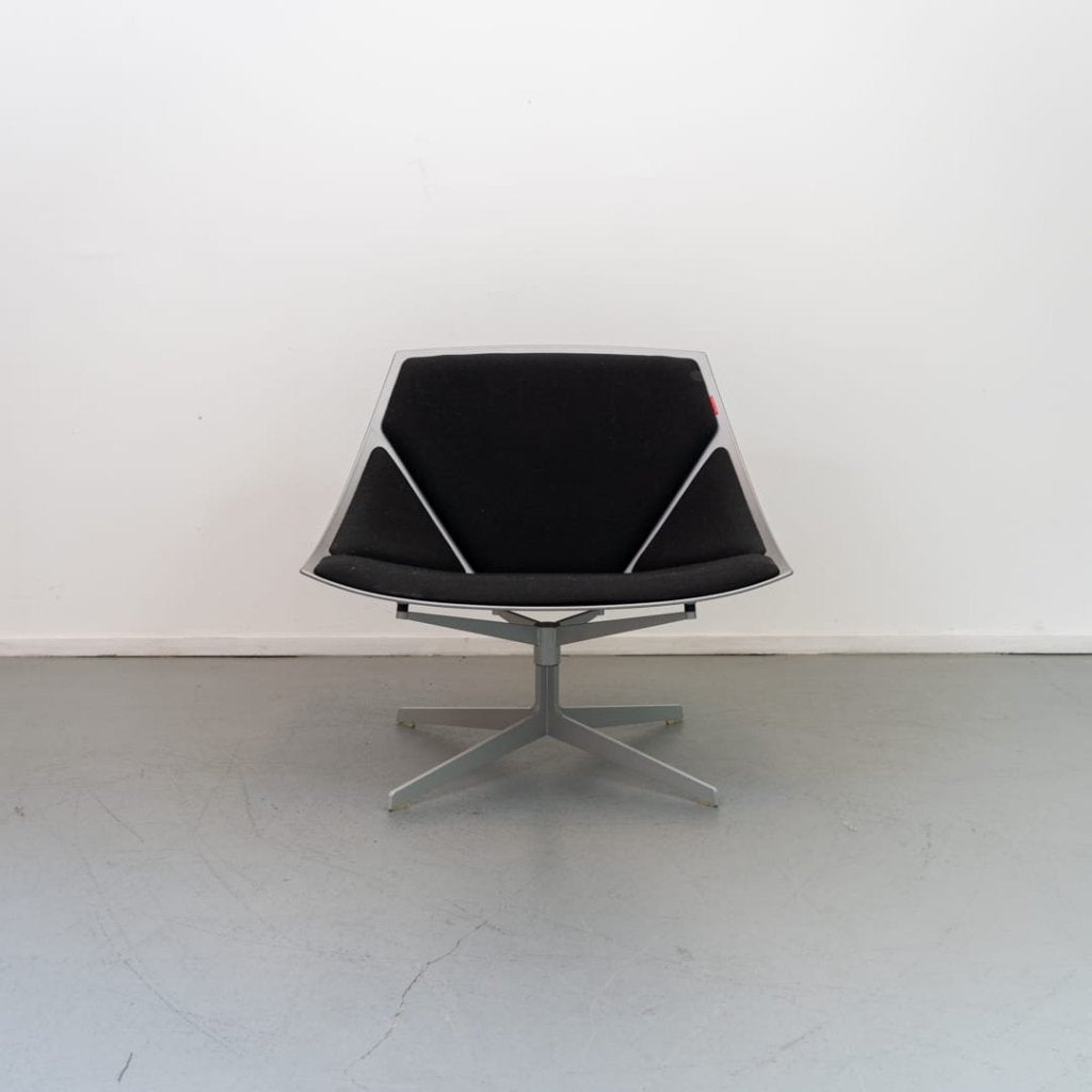 Fritz Hansen Space Lounge Stoel Zwart Stof - Staal, Niet ingevuld, Zo goed als nieuw, Niet ingevuld, Niet ingevuld