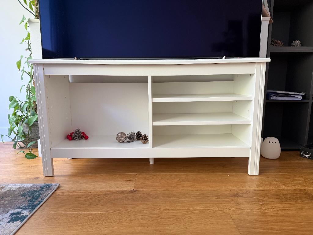 Kast TV, Huis en Inrichting, Kasten | Televisiemeubels, Ophalen, Overige materialen, 100 tot 150 cm, Zo goed als nieuw