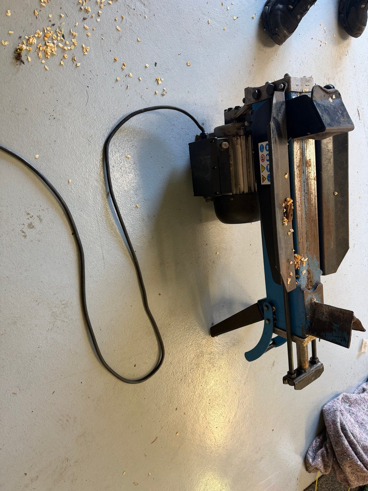 Elektrische Houtklover - Gebruikt, Tuin en Terras, Ophalen, Gebruikt, Elektrisch, Staand
