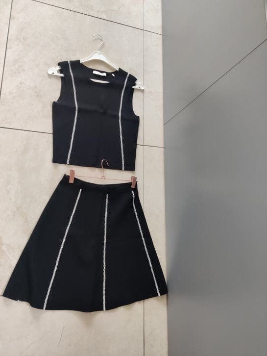 Sandro set  topje+ rok als nieuw  viscose€319, Ophalen of Verzenden, Zo goed als nieuw, Boven de knie