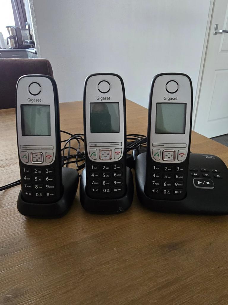 Gigaset A415A draadloze DECT telefoon met 3 handsets, Ophalen of Verzenden, Gebruikt, 3 handsets