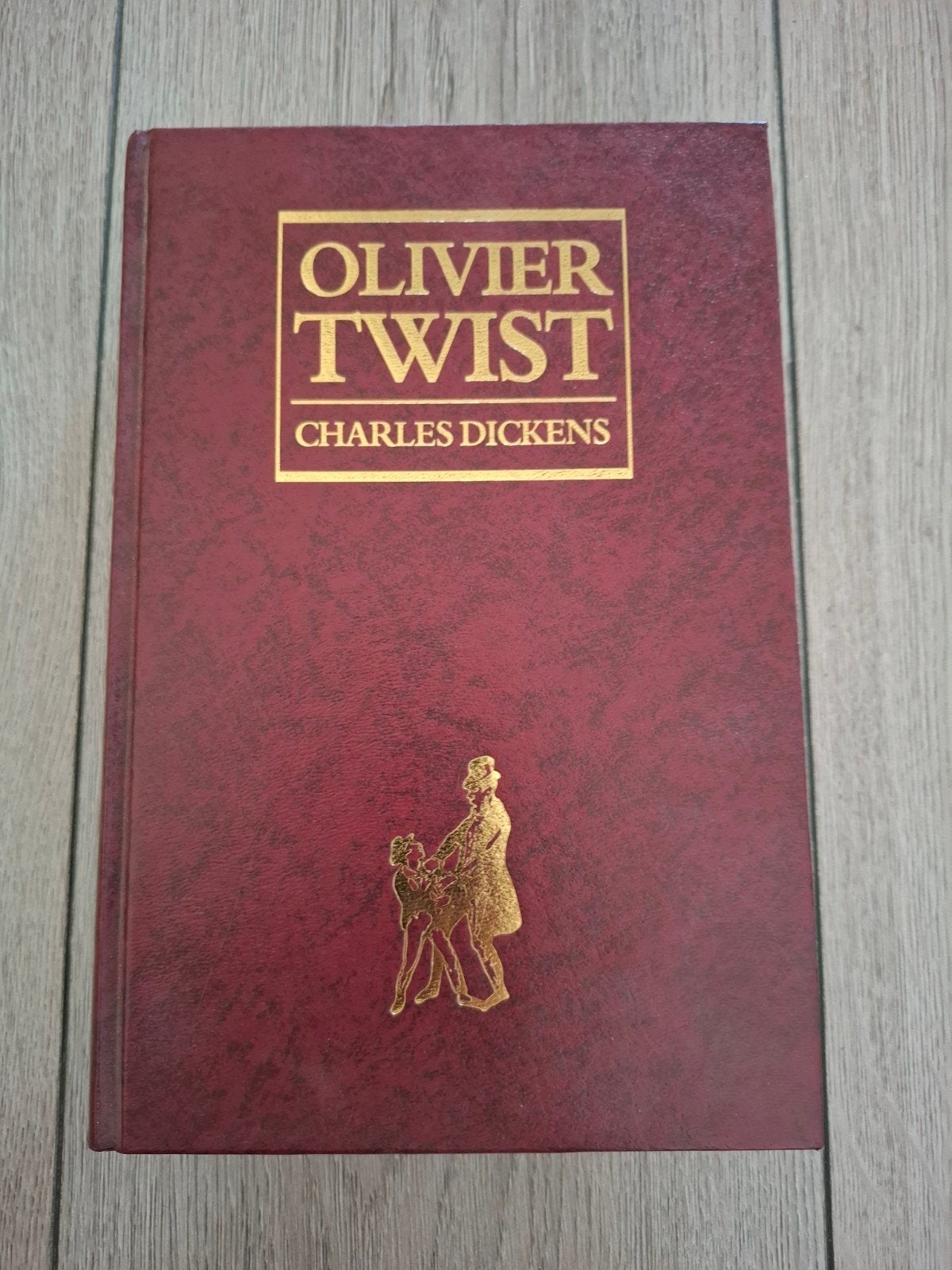 Oliver Twist, Boeken, Ophalen of Verzenden, Gelezen