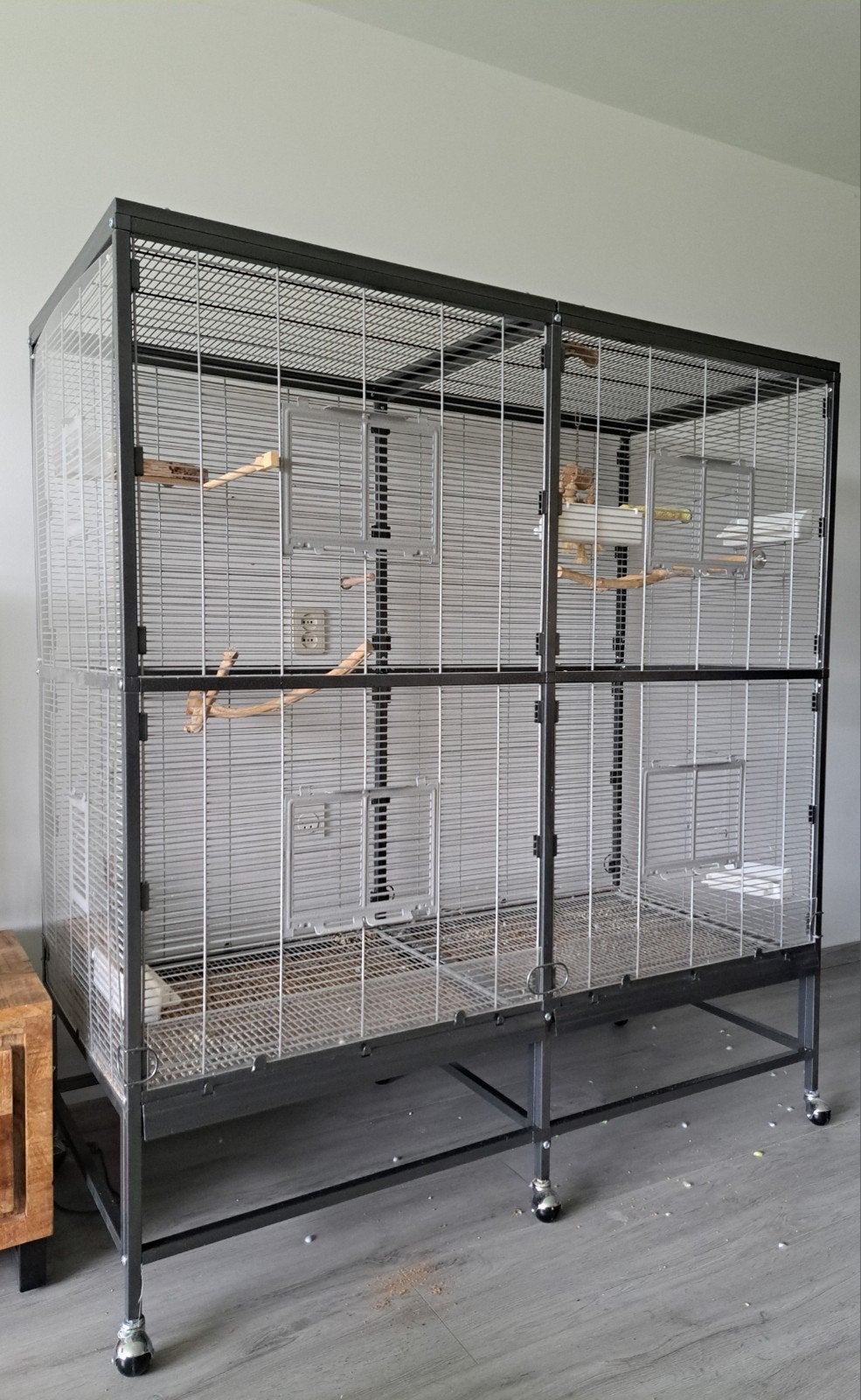 Vogels

Montana Voliere Paradiso 150 Antiek/Platinum, Dieren en Toebehoren, Vogels | Hokken en Kooien, Ophalen, Gebruikt, Metaal