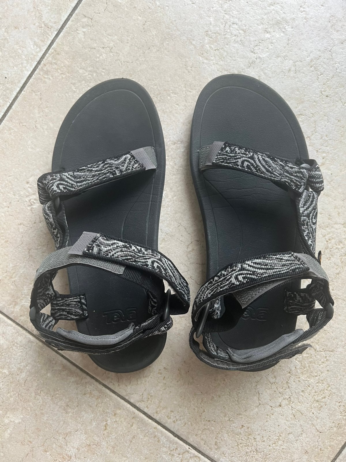 Teva sandalen maat 38-39, Kleding | Heren, Schoenen, Ophalen, Zo goed als nieuw, Teva, Sandalen