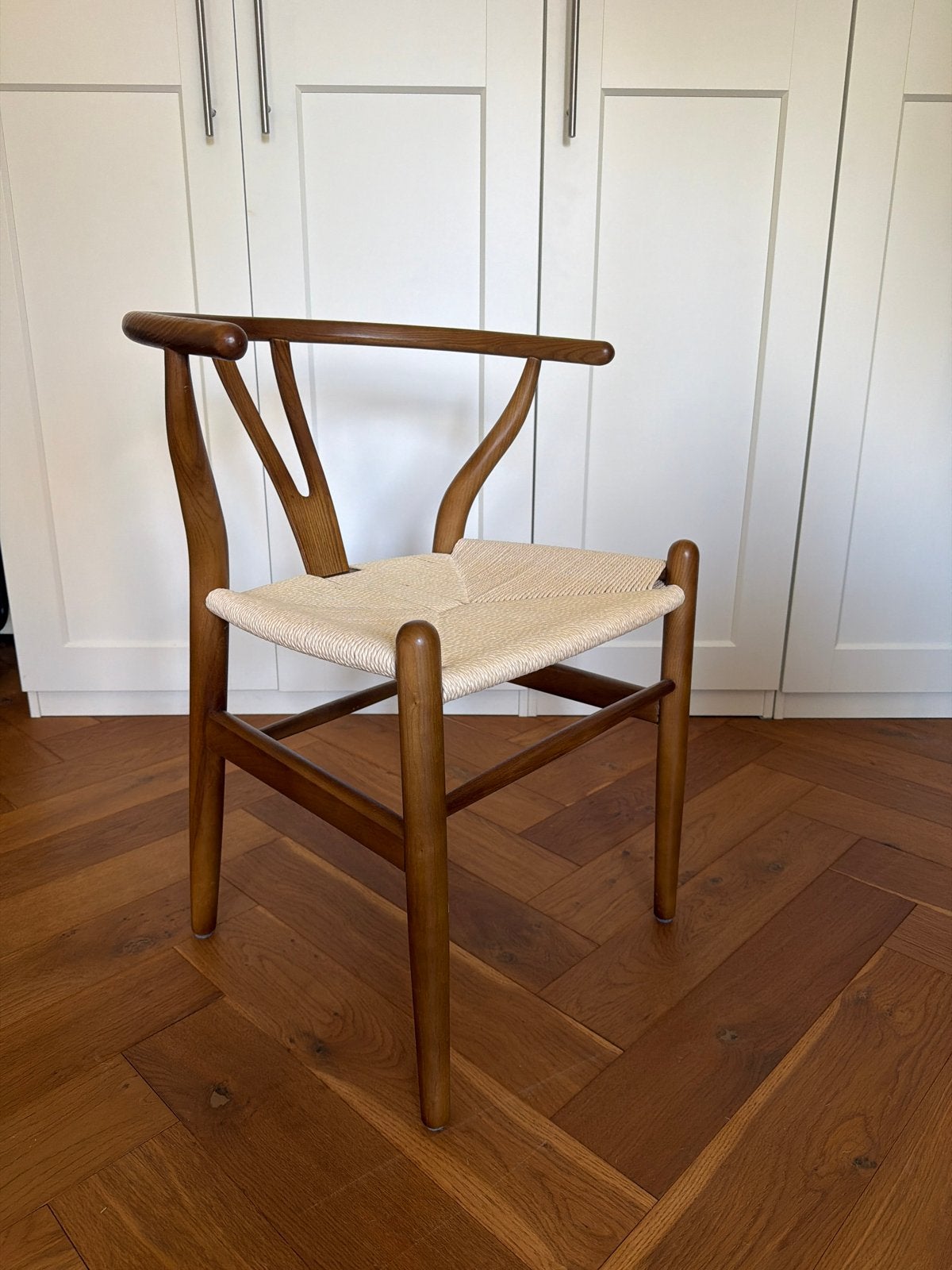 Set van 4 of 8 Wishbone stoelen - walnoot, Ophalen, Gebruikt, Bruin, Vijf, Zes of meer stoelen