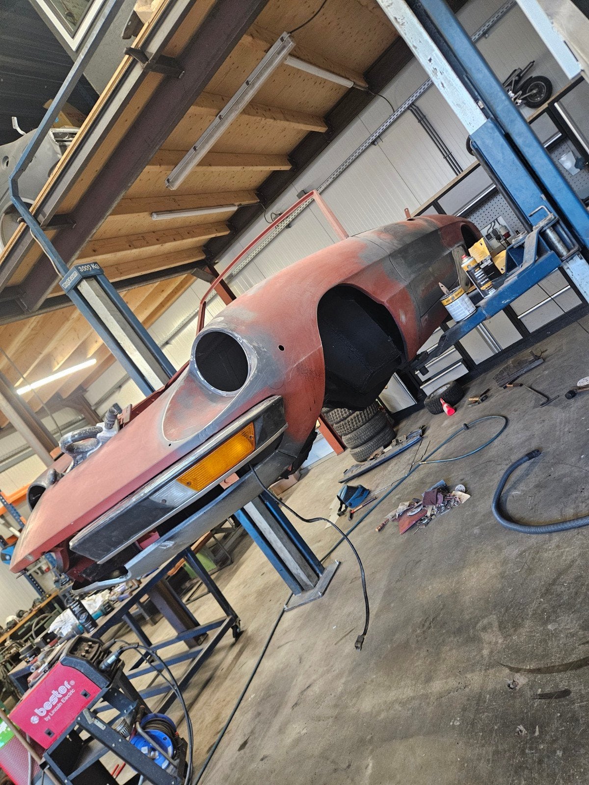 Plaatwerk autorestauratie laswerk auto, Overige metaalbewerking