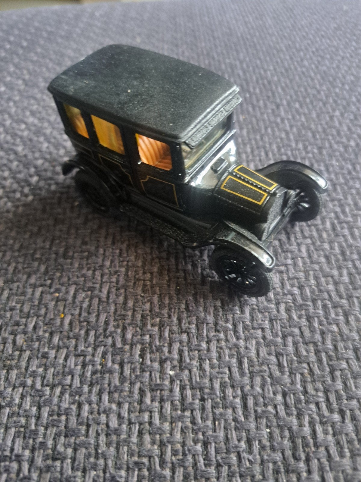 Ertl model ford fordor sedan, Hobby en Vrije tijd, Modelauto's | Overige schalen, Gebruikt, Usa, Auto, Ophalen of Verzenden