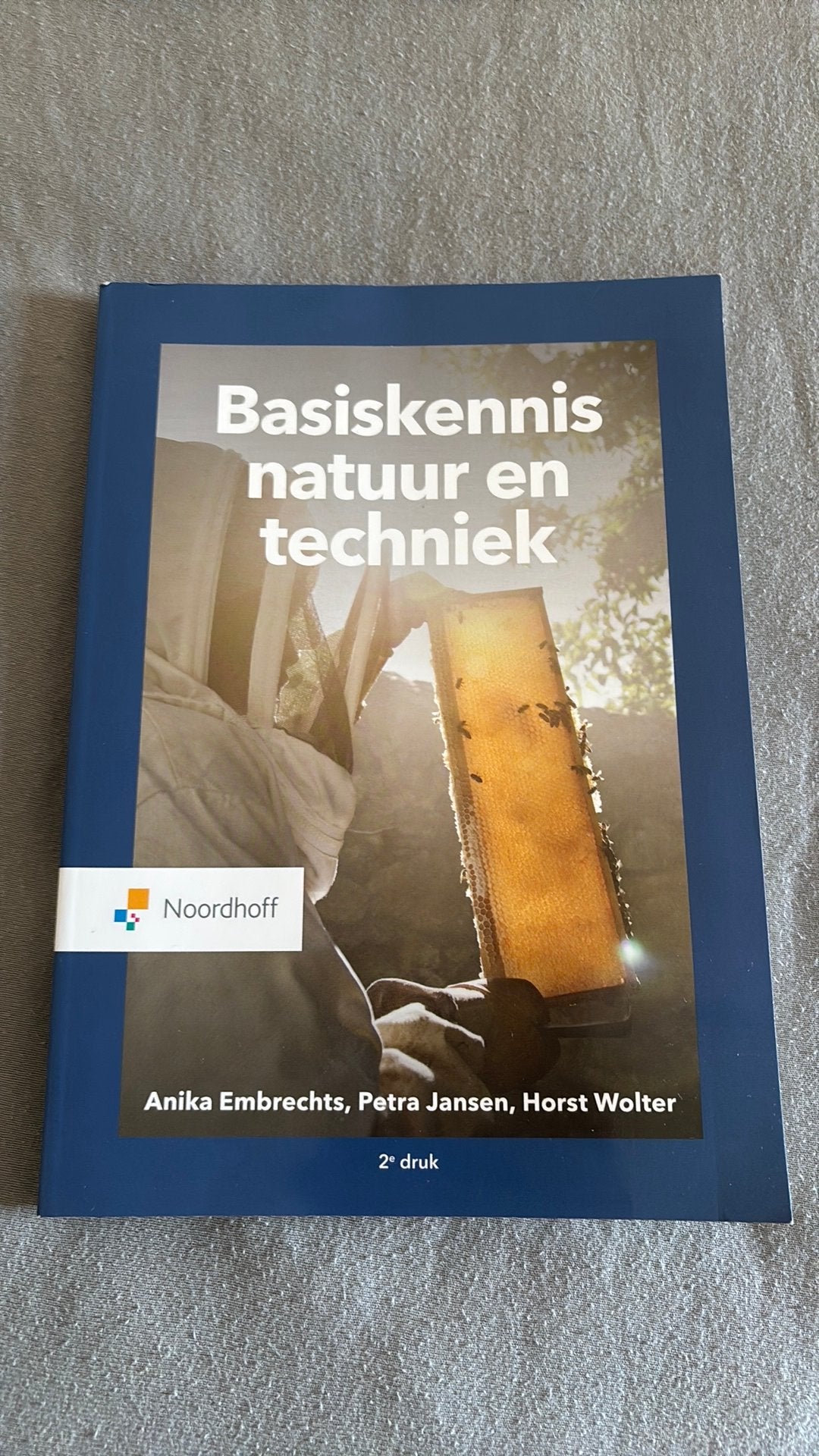 Anika Embrechts - Basiskennis Natuur en techniek, Boeken, Ophalen of Verzenden, Zo goed als nieuw, Anika Embrechts; Petra Jansen; Horst Wolters