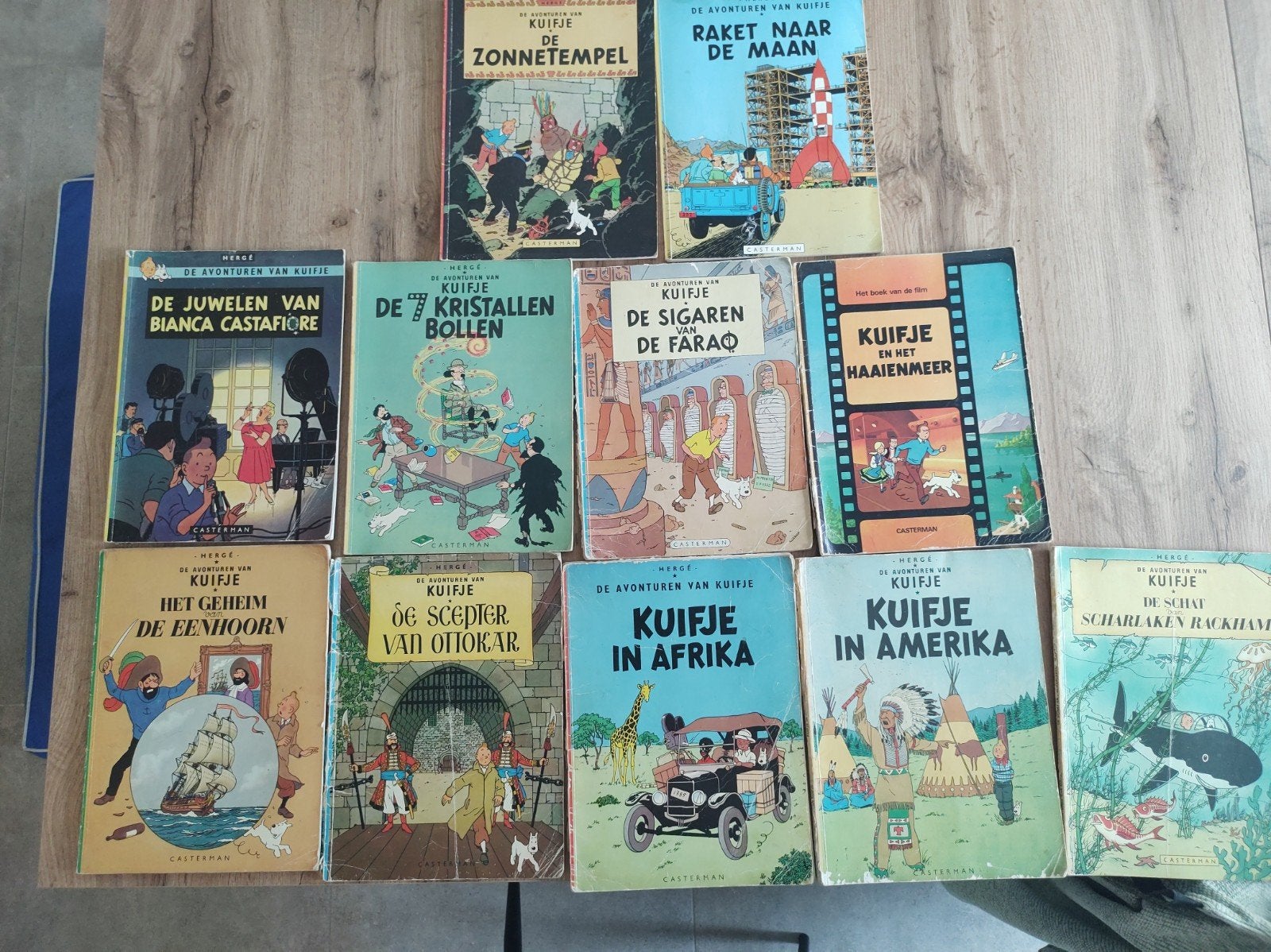 Kuifje stripboeken - 11 delen, diverse uitgaven, Meerdere stripboeken, Ophalen of Verzenden, Gelezen