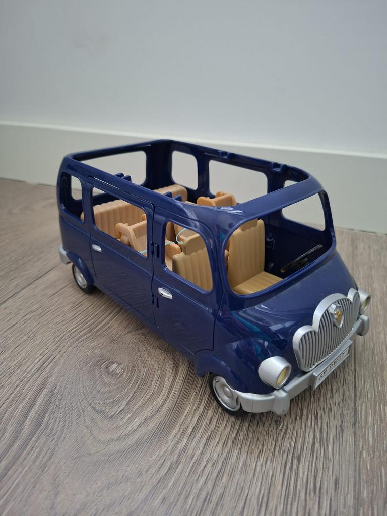 Sylvanian Families Auto met kinderstoeltjes, Ophalen, Zo goed als nieuw, Toebehoren