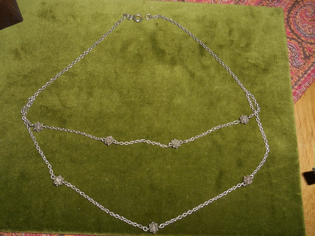 zilveren aparte  oude Zeeuwse knopjes ketting, Ophalen of Verzenden, Zo goed als nieuw, Zilver, Zilver