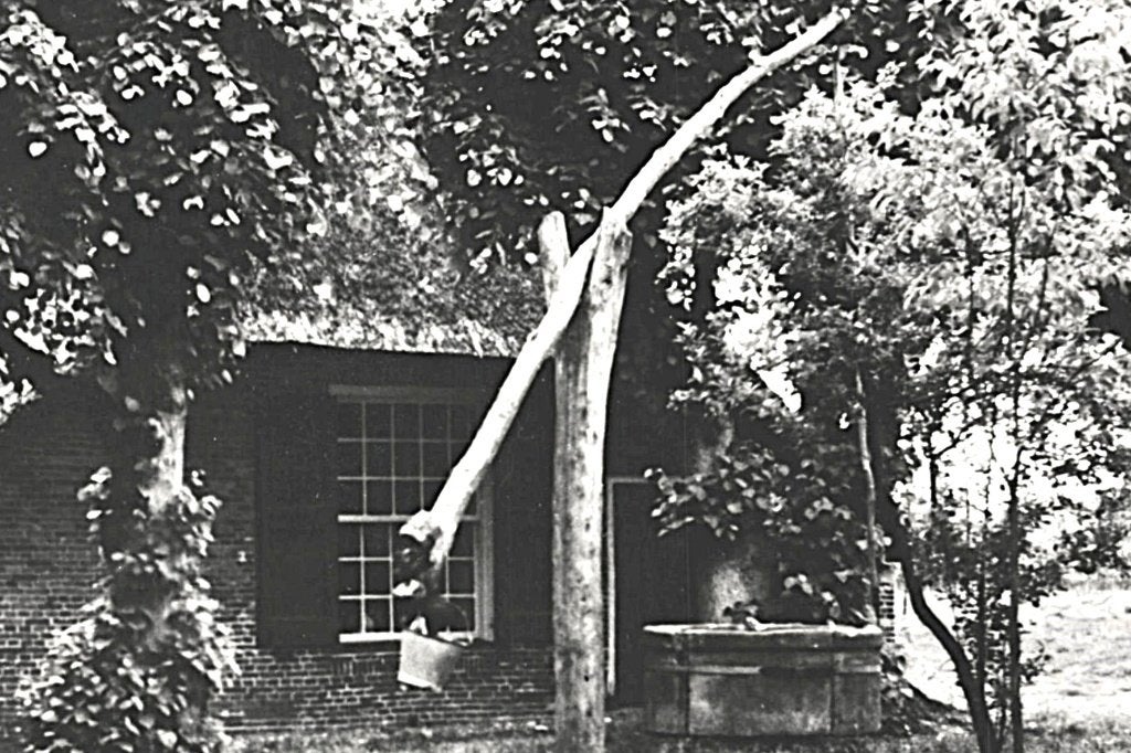 805183	Hellendoorn	Ov 1968 Leemhuisje	Gelopen met postzegel, Ophalen of Verzenden, 1960 tot 1980, Gelopen, Overijssel