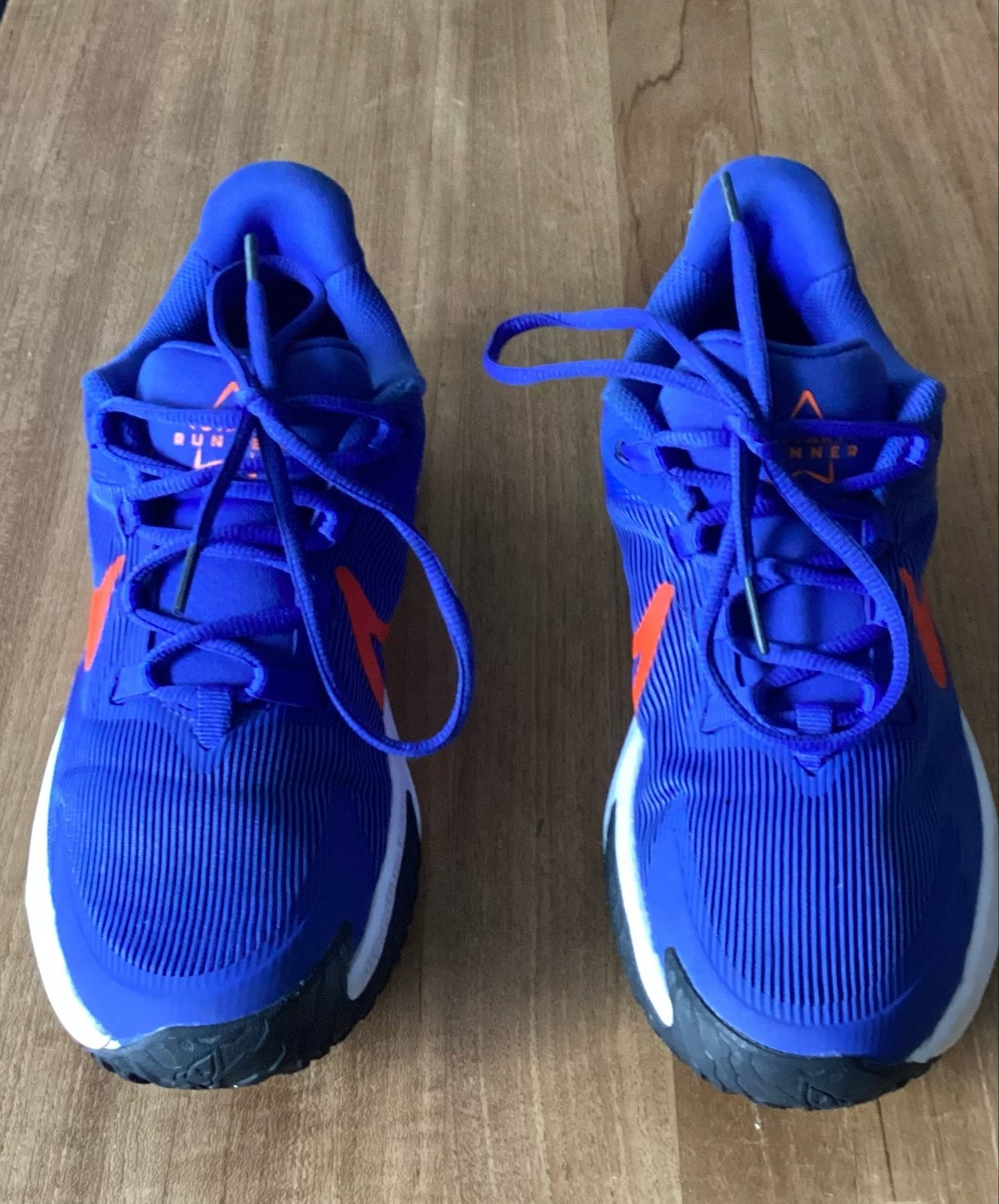 Nike Star Runner 4 NN (GS) - Zo goed als nieuw, Ophalen of Verzenden, Zo goed als nieuw, Jongen, Sportschoenen