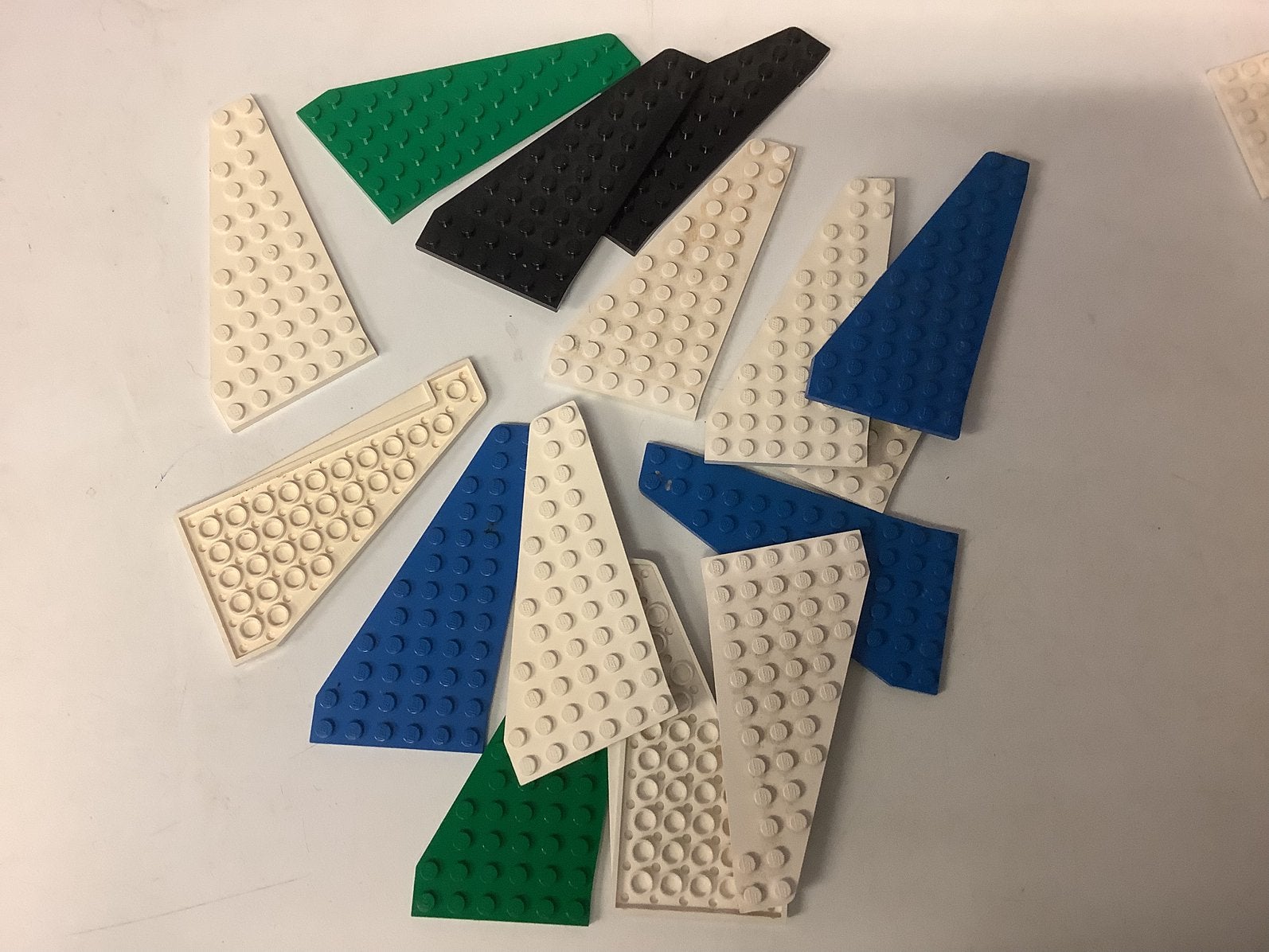 Lego wig plaat 7x12 vleugel rechts, Ophalen of Verzenden, Gebruikt, Losse stenen, Lego
