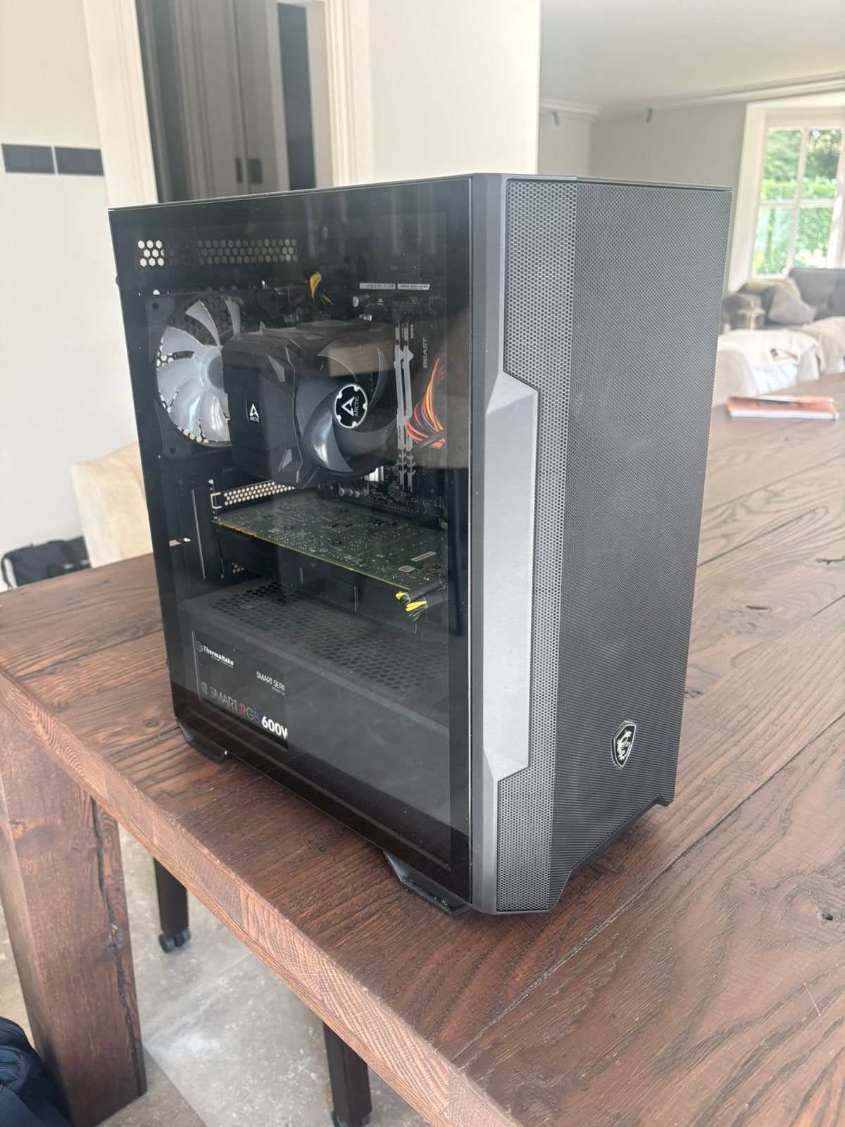 Gaming computer, Computers en Software, Computerbehuizingen, Ophalen of Verzenden, Zo goed als nieuw