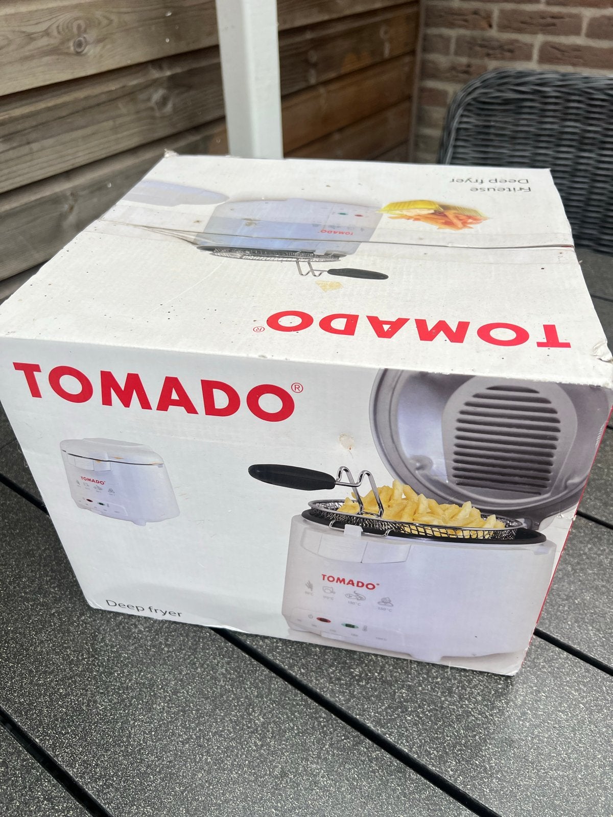 Tomado Friteuse - 1.5L - Nieuw in doos, Minder dan 1 liter, Ophalen, Nieuw