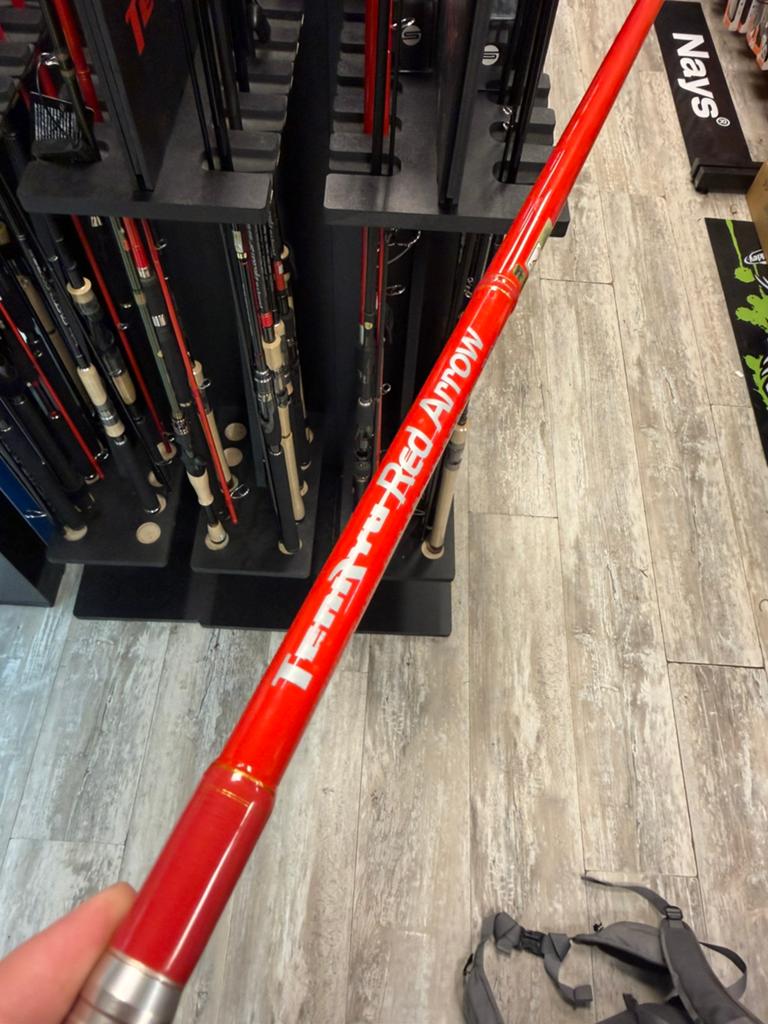 Tenryu Red Arrow - zeebaars, Watersport en Boten, Ophalen of Verzenden, Zo goed als nieuw, Werphengel