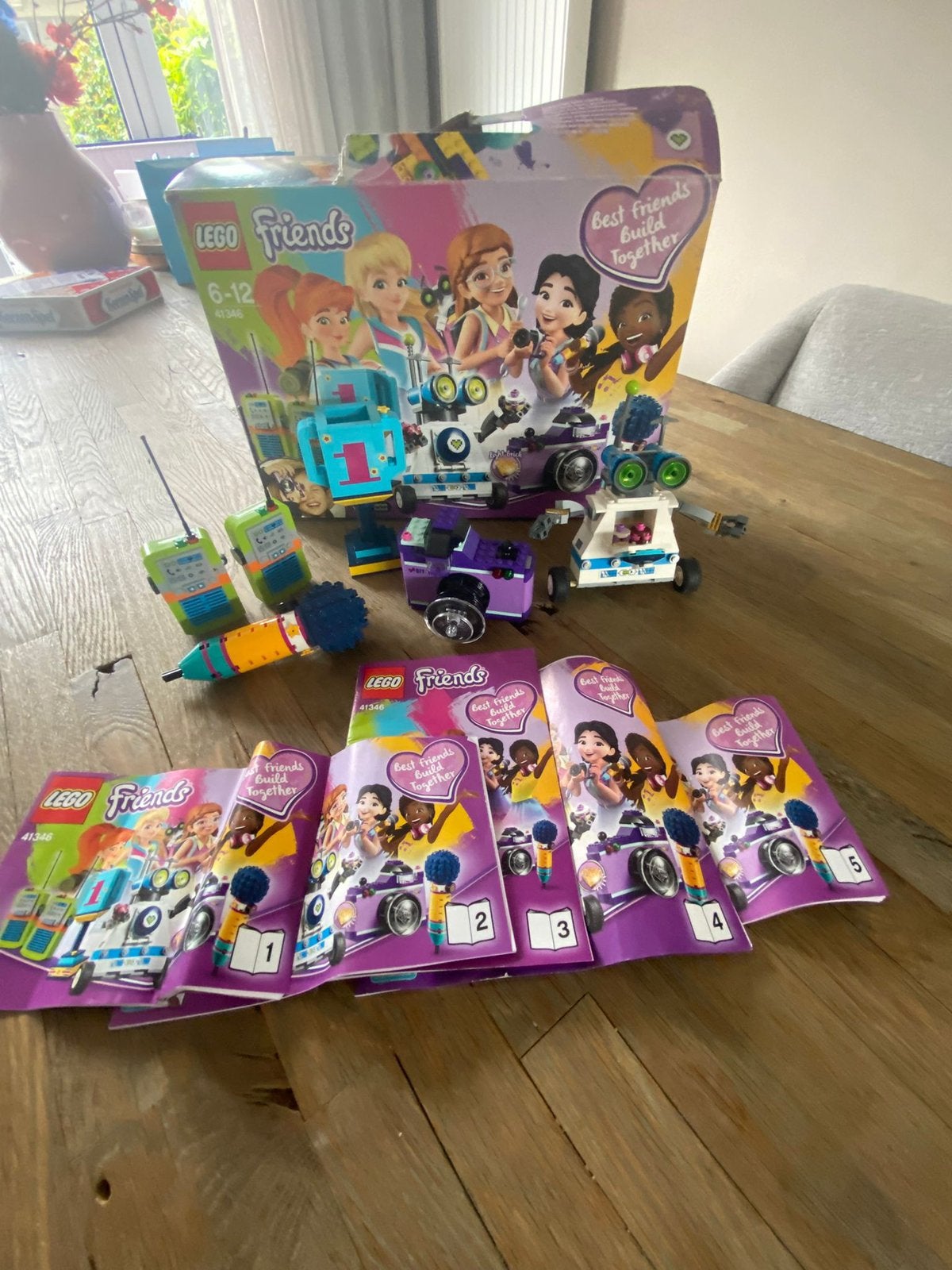 Lego Friends vriendschapsdoos - compleet in doos met boekjes, Ophalen, Zo goed als nieuw