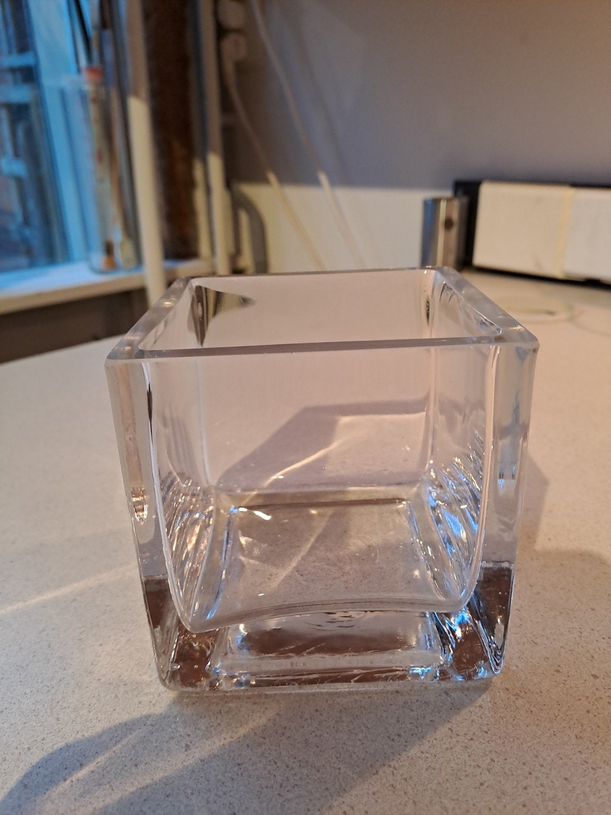 Glazen schaal voor drijfkaarsen of andere decoratie., Huis en Inrichting, Ophalen of Verzenden, Zo goed als nieuw