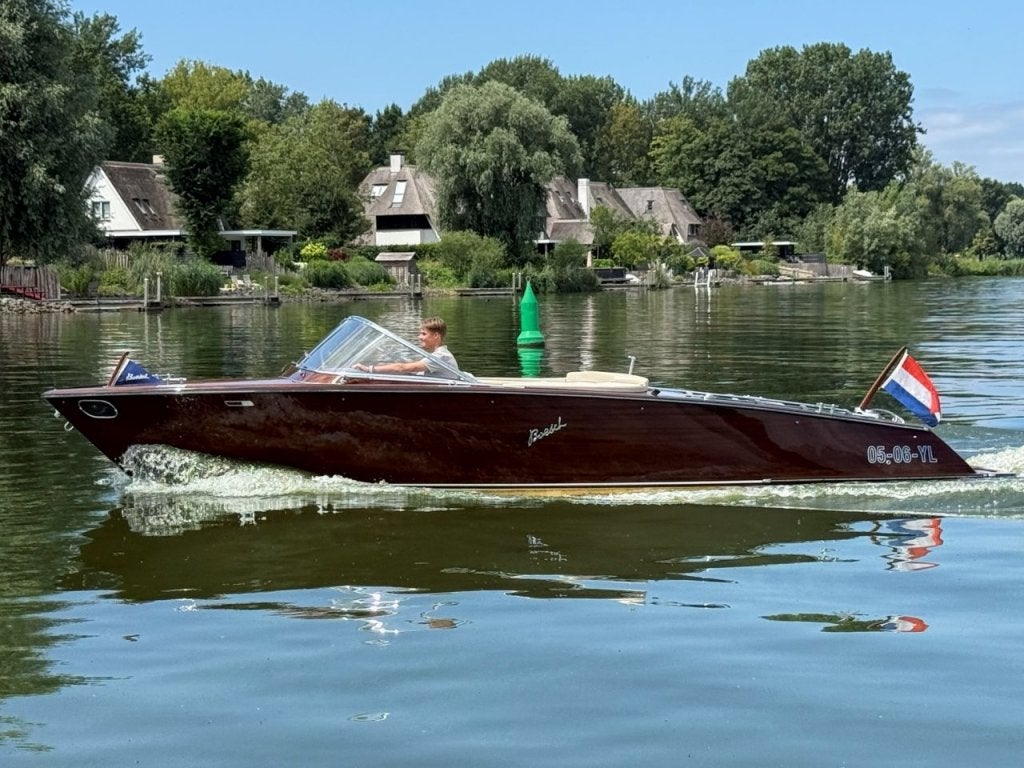 Boesch 750 Portofino De Luxe, 2x 315 pk Yanmar dieselmotoren, Watersport en Boten, Speedboten, Info@wehmeyer.nl, Overige merken