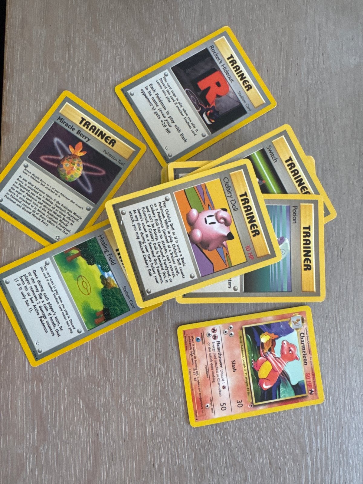Pokémon TCG: Stapel van 65 Trainer kaarten + Charmeleon, Ophalen of Verzenden, Gebruikt, Meerdere kaarten