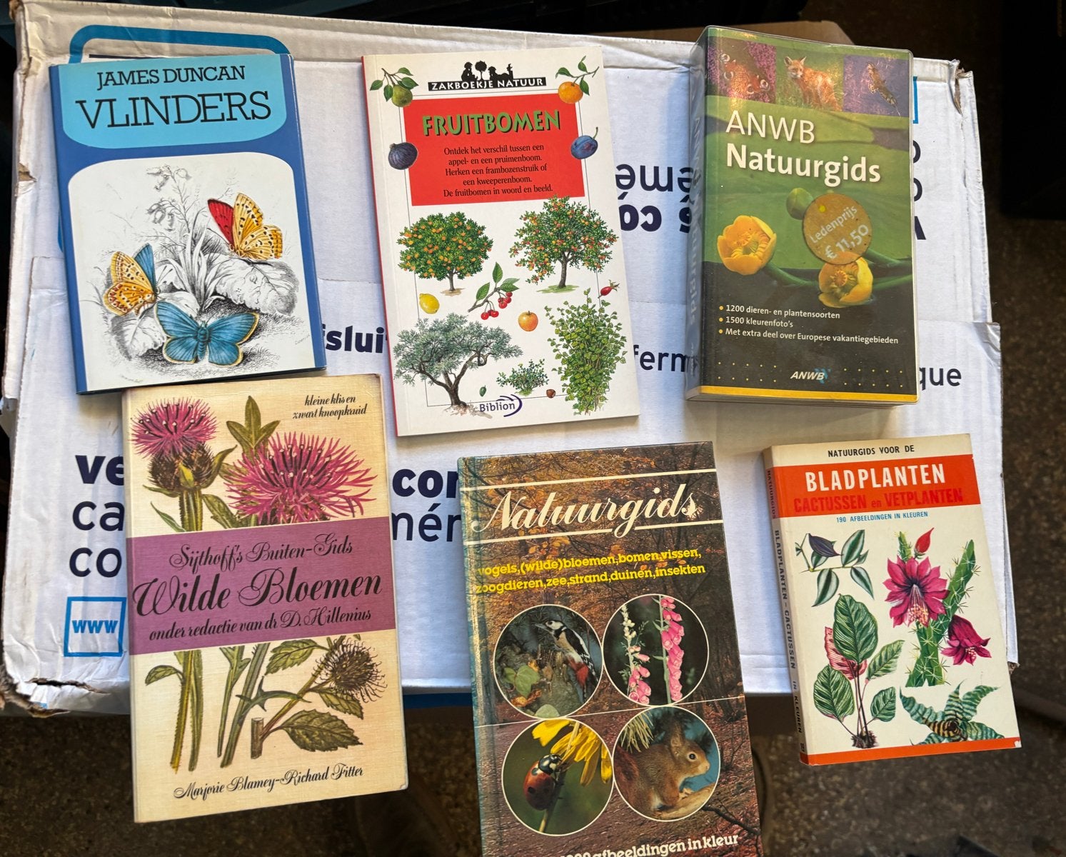 Natuurgidsen: Wilde Bloemen, Vlinders, Fruitbomen, Bladplant, Ophalen of Verzenden, Zo goed als nieuw, Natuur algemeen