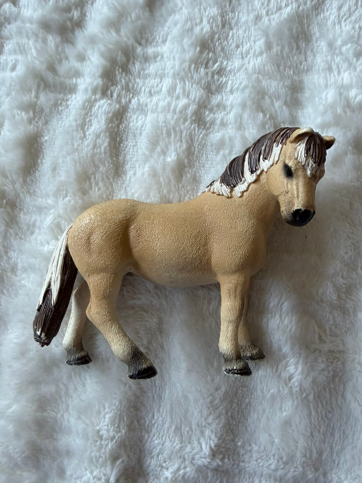 Schleich paardje, Fjord merrie 2013, Ophalen of Verzenden, Gebruikt
