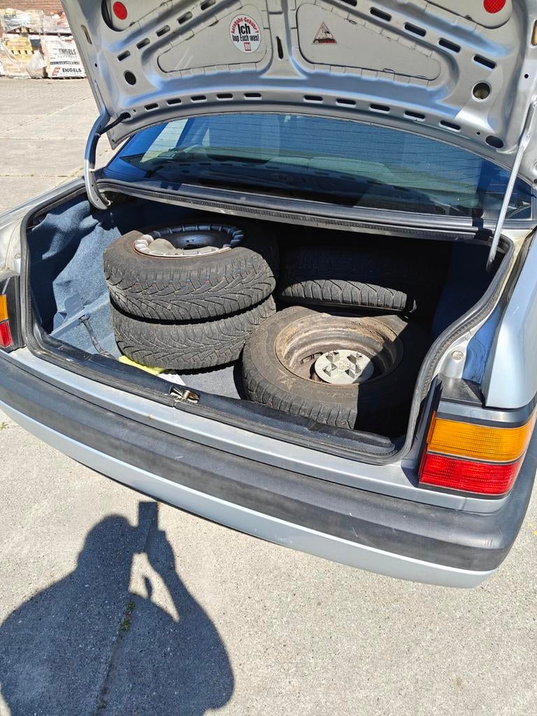 Passat uit 19-94 1600 automaat, foto 6
