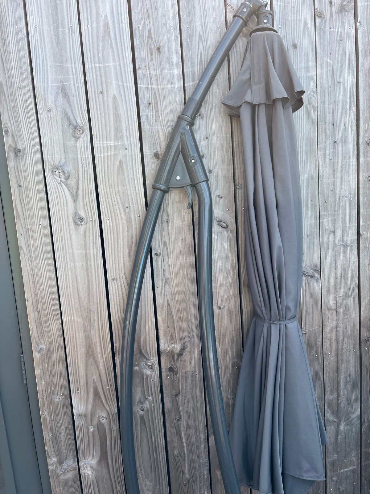 Zweefparasol 2.80 m antraciet, Ophalen, Gebruikt, Kantelbaar, 2 tot 3 meter