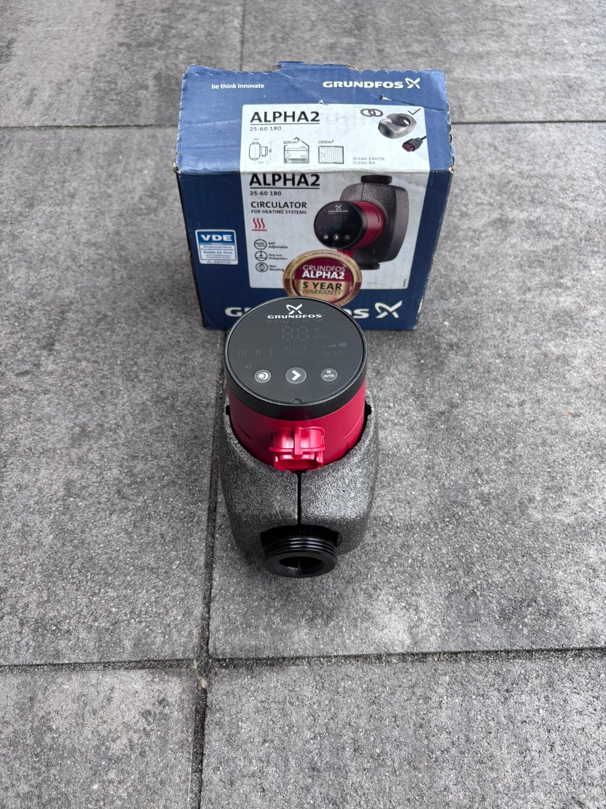 Grundfos Alpha 2 NIEUW, Doe-het-zelf en Verbouw, Verwarming en Radiatoren, Ophalen, Minder dan 30 cm, Hoog rendement (Hr), Overige typen