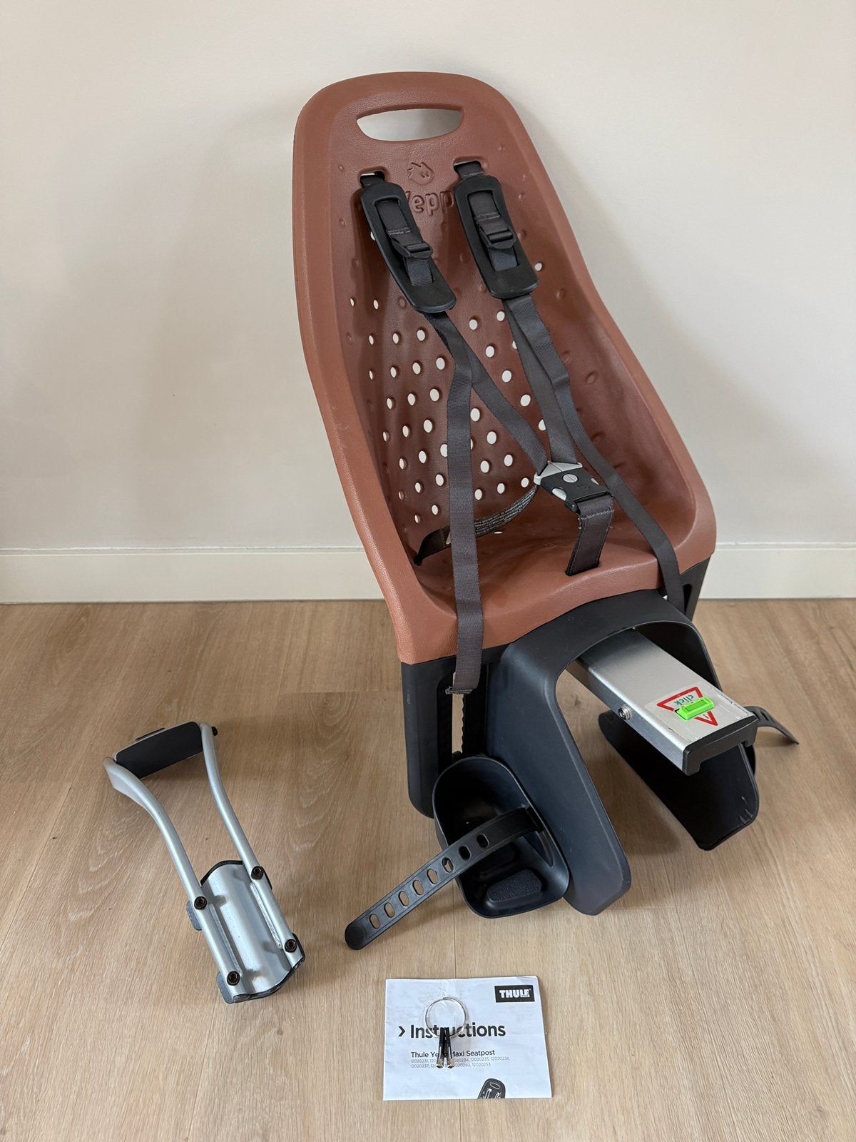 Yepp Maxi Easyfit fietszitje achter Bruin *ZGAN*, Achterzitje, Voetsteuntjes, Yepp, 0 t/m 18 kg