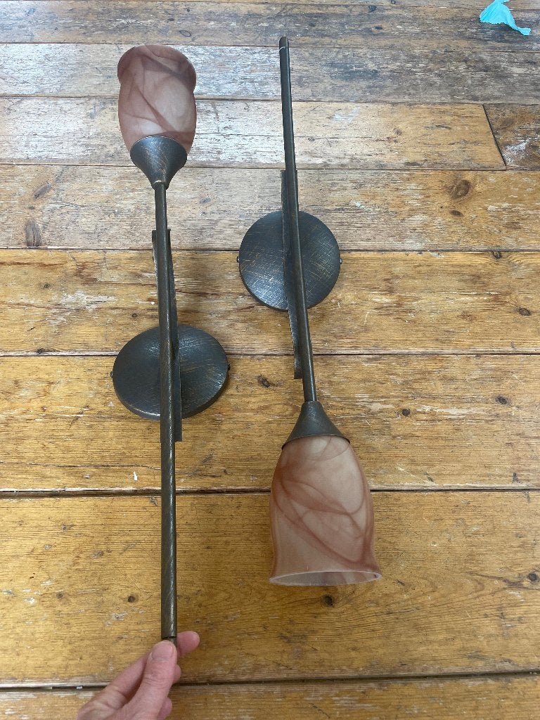 Twee wandlampjes met mooie glazen kelk, Ophalen of Verzenden, Zo goed als nieuw, Wandlamp, Overige kleuren