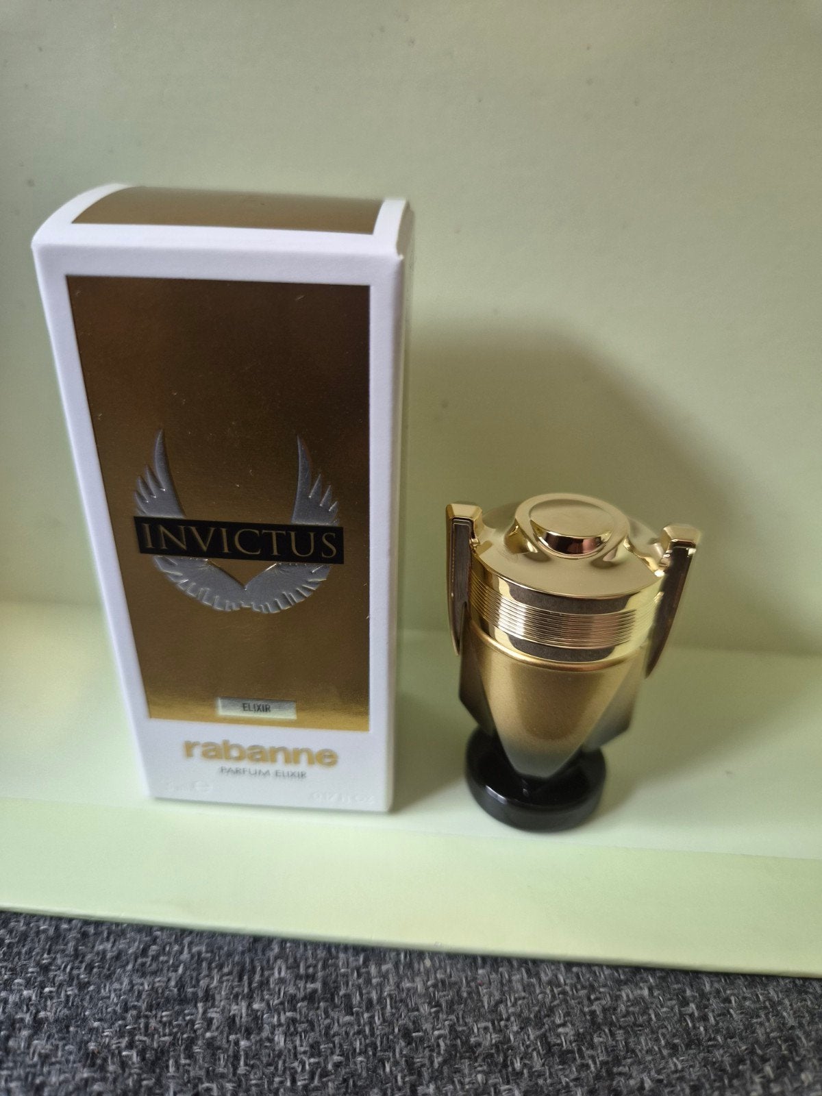 Paco Rabanne invictus elixir parfum miniatuur 5ml, Ophalen of Verzenden, Nieuw