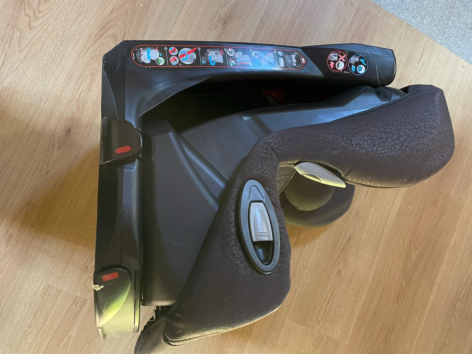 Auto kinderstoel. Draaibaar zgan, Autogordel, 9 t/m 18 kg, Zo goed als nieuw, Ophalen
