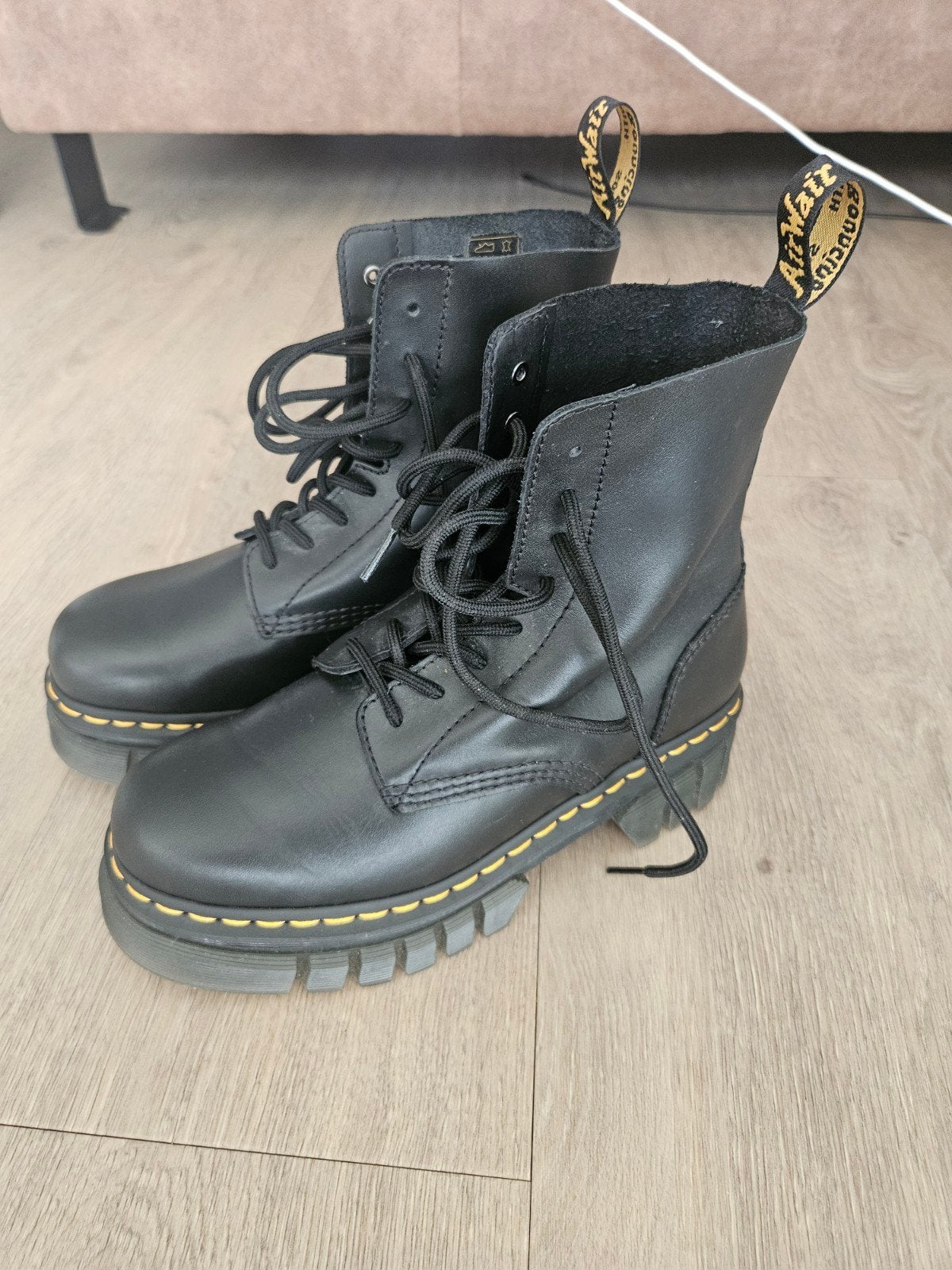 Dr. Martens Audrick 8-Eye Boot Dames Maat 39 Z.G.A.N., Kleding | Dames, Schoenen, Ophalen, Hoge laarzen, Zwart, Dr. Martens