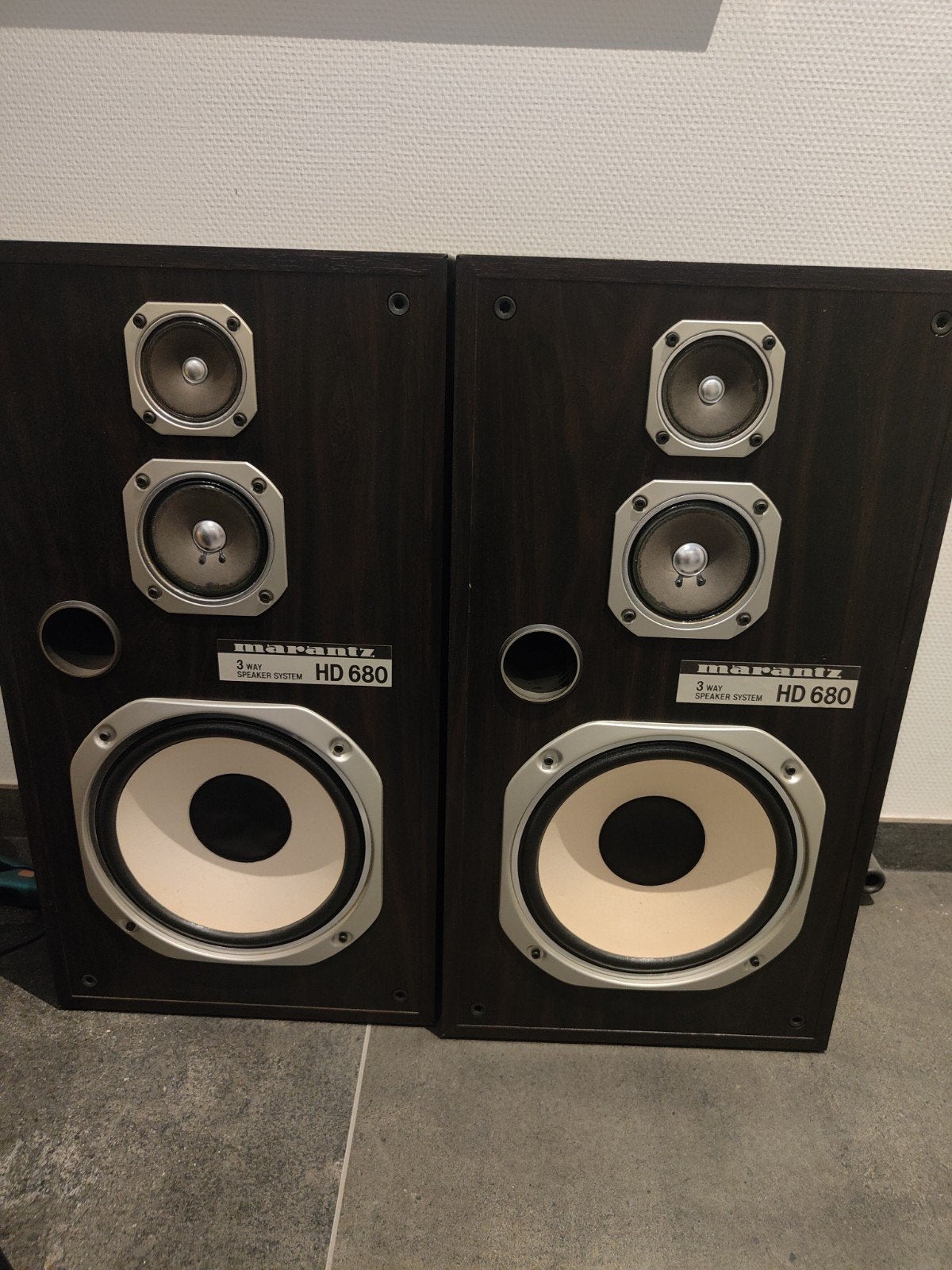 Marantz hd680, Gebruikt, Inclusief kabels, 120 tot 150 watt, Speakerset
