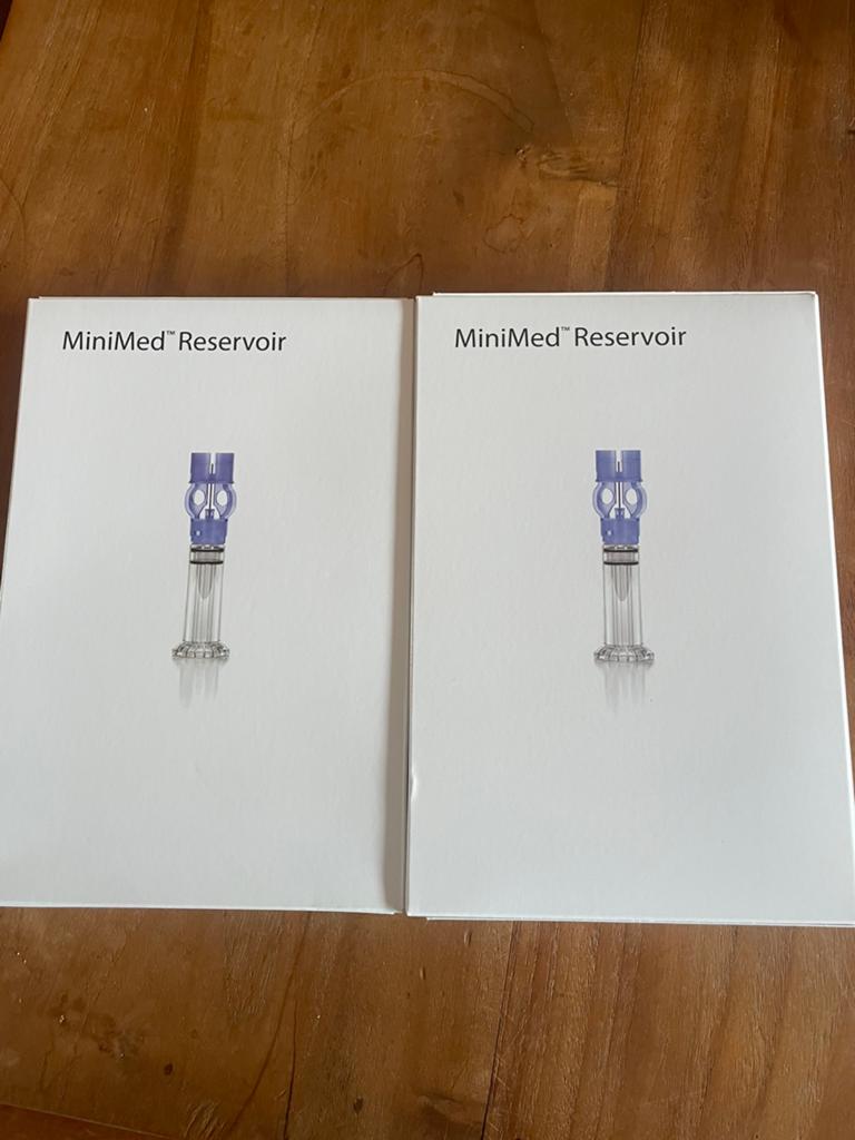 2 dozen Minimed reservoir 3 ml, Ophalen of Verzenden, Nieuw