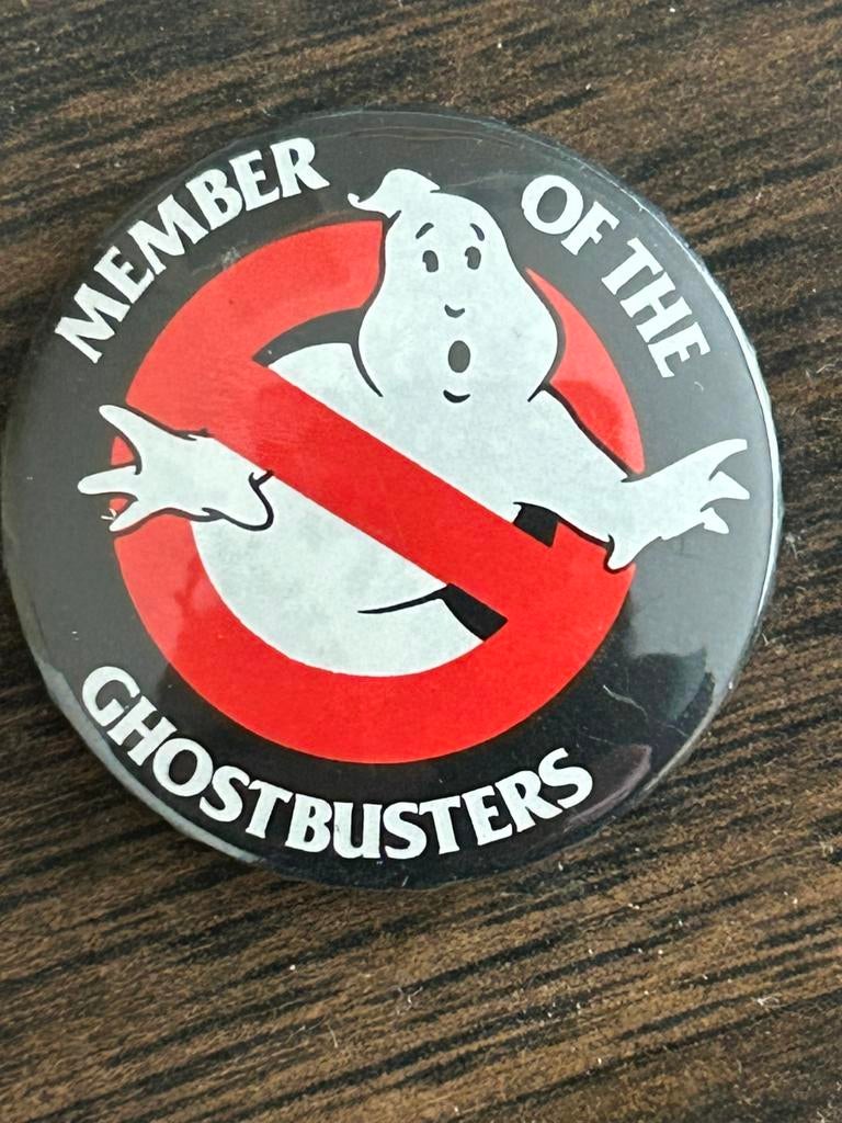 Pinbutton Ghostbusters , origineel uit jaren 80, Verzamelen, Ophalen of Verzenden, Zo goed als nieuw, Transport
