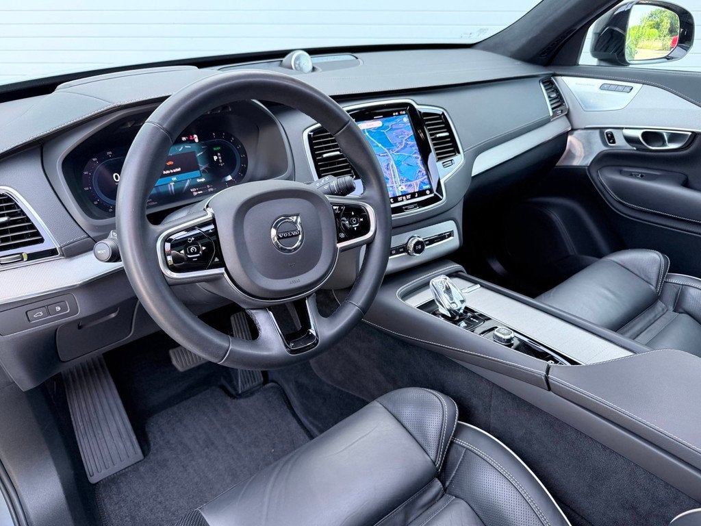 Volvo XC90 2.0 T8 Recharge AWD Ultimate Dark|LUCHTV.|B&W|PAN, Auto's, Volvo, Gebruikt, Zwart, 4 cilinders, 1969 cc