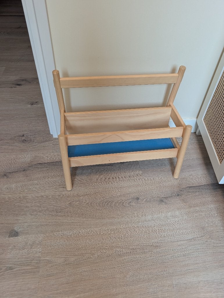 Boekenrekje Flisat, Ophalen, 50 tot 100 cm, Zo goed als nieuw, Minder dan 100 cm