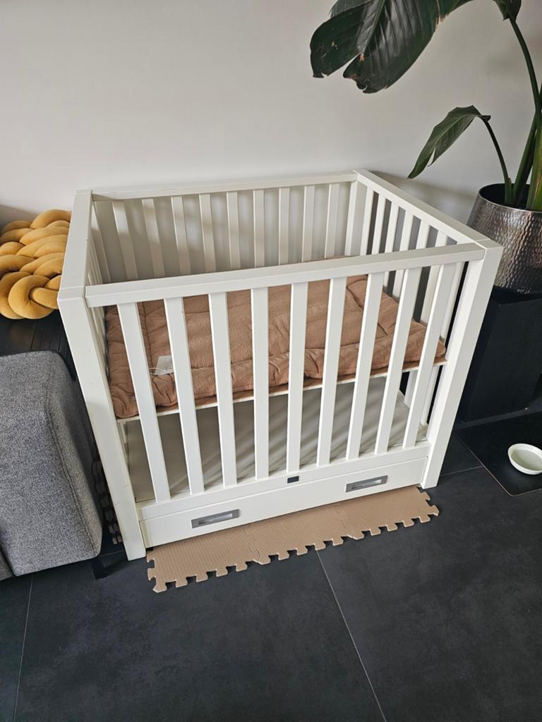 TWF KINDERBOX KLEUR WIT., Kinderen en Baby's, Boxen, Ophalen, Zo goed als nieuw, Rechthoekig, Lade