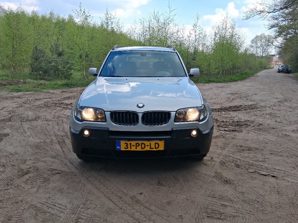 Mooie strakke motorkap Bmw X3 E83, Ophalen, Gebruikt, Voor, BMW