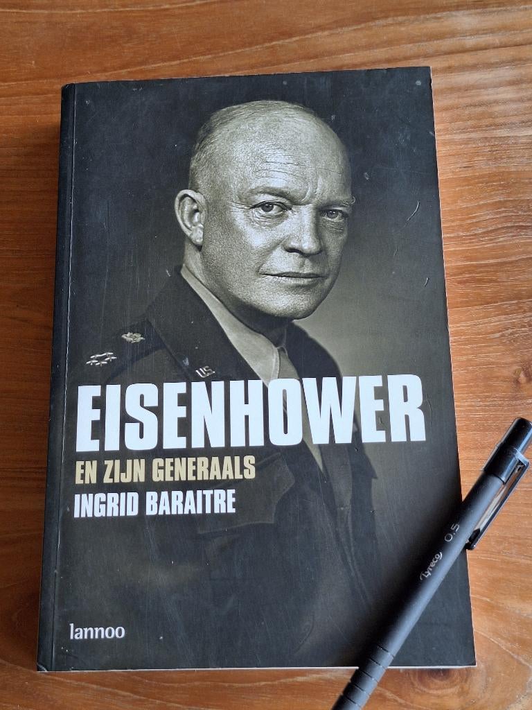 Eisenhower En Zijn Generaals, Ophalen of Verzenden, Tweede Wereldoorlog, Zo goed als nieuw, Overige onderwerpen