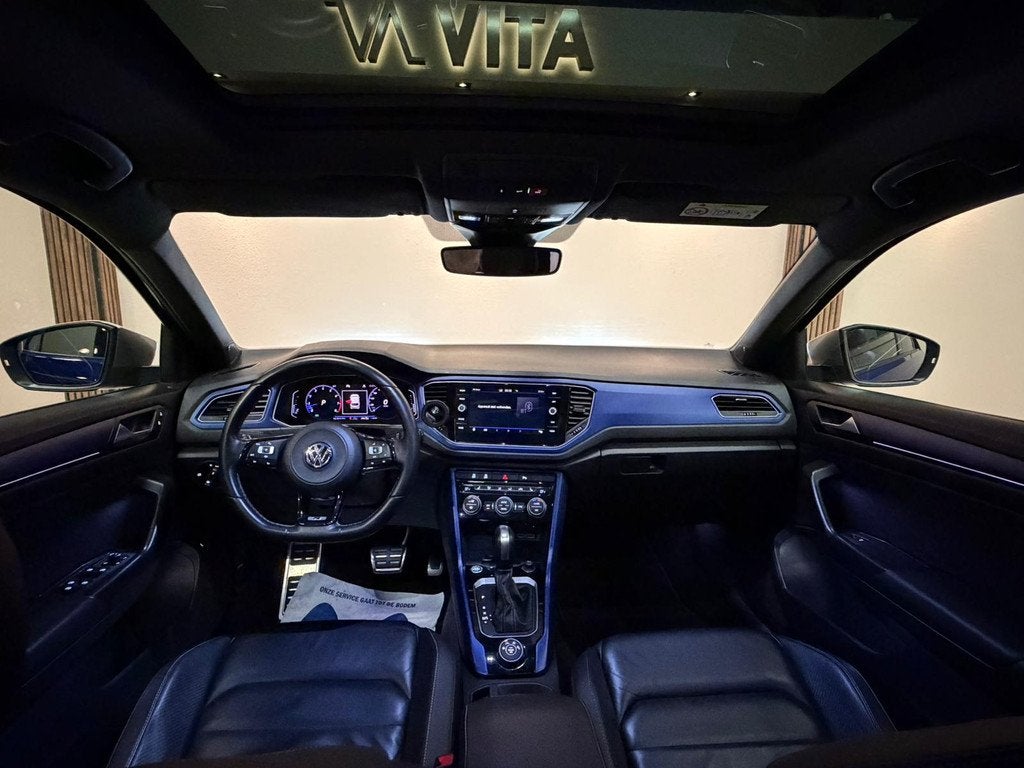 Volkswagen T-Roc 2.0 TSI 4Motion R Pano|Akra|Beats|Camera|Vo, Auto's, Volkswagen, Gebruikt, Euro 6, 4 cilinders, 1984 cc