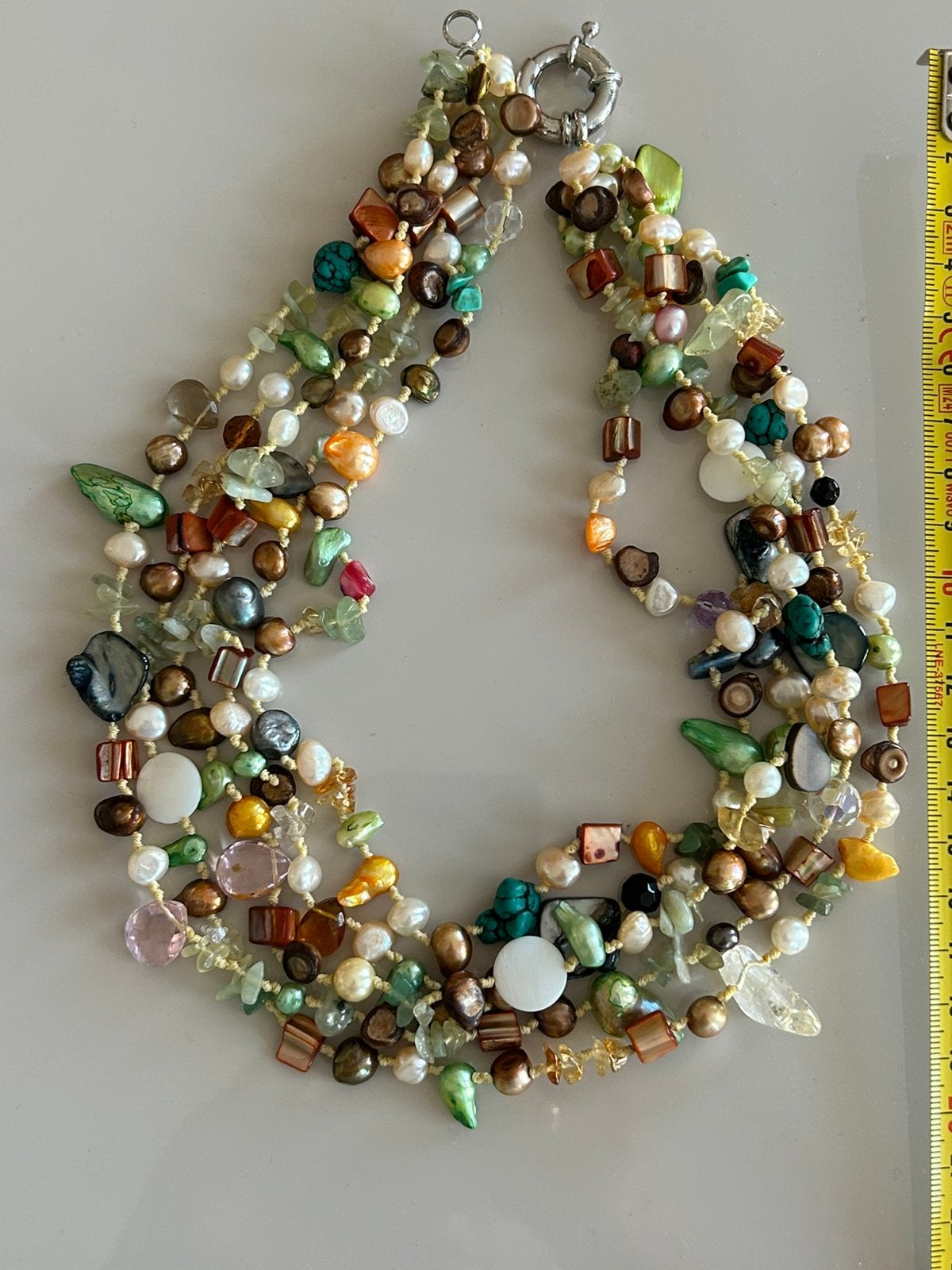 Ketting met oa halfedelstenen en zoetwaterparels, Sieraden, Tassen en Uiterlijk, Ophalen of Verzenden, Zo goed als nieuw, Overige kleuren