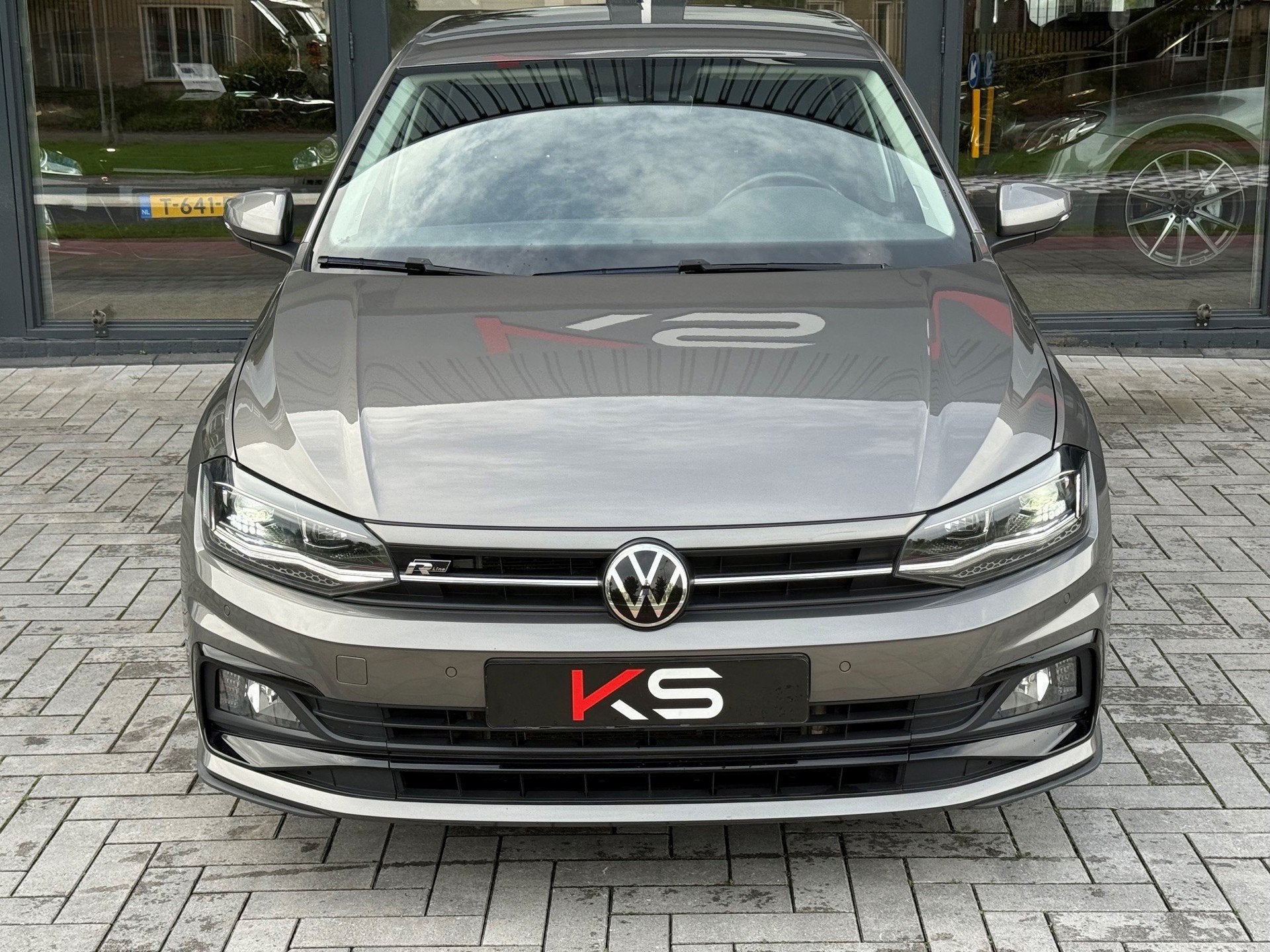 Volkswagen Polo 1.0 TSI R-Line Edition Navi DSG Virtual Led, Dealer onderhouden, Stof, Gebruikt, 95 pk