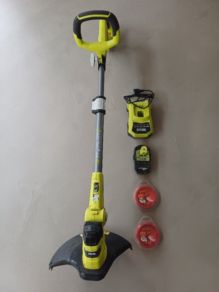 Ryobi trimmer gras hybride 18V/2,5A en 230V, Ophalen, Zo goed als nieuw, Elektrisch