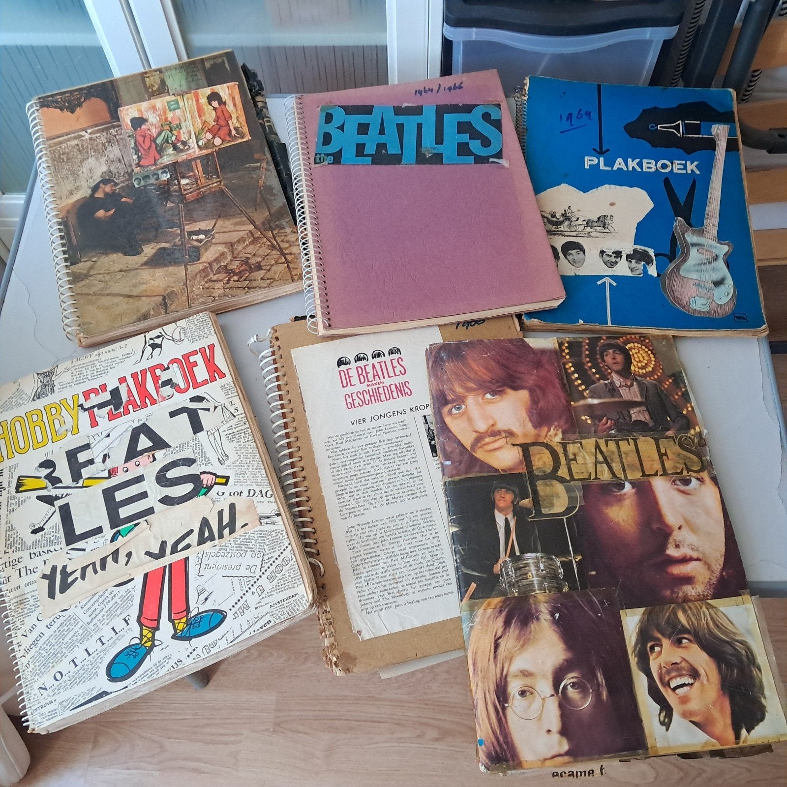 Beatles plakboeken 1964-1965, Verzamelen, Ophalen of Verzenden, Gebruikt, Boek, Tijdschrift of Artikel